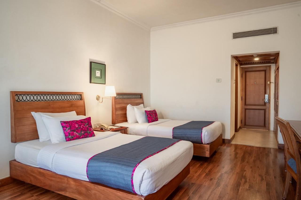 The Avenue Regent Hotel Kochi Ngoại thất bức ảnh